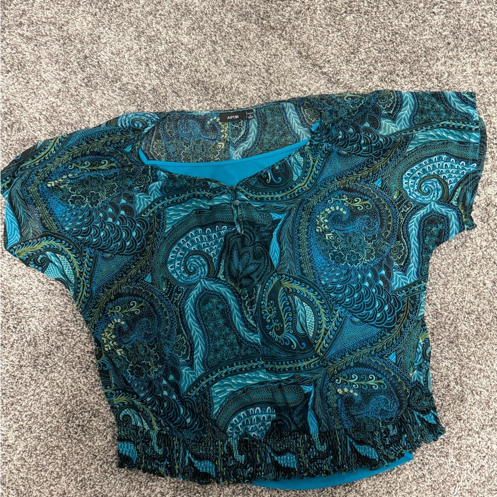 Apt. 9 Blue Crop Fitted Blouse
